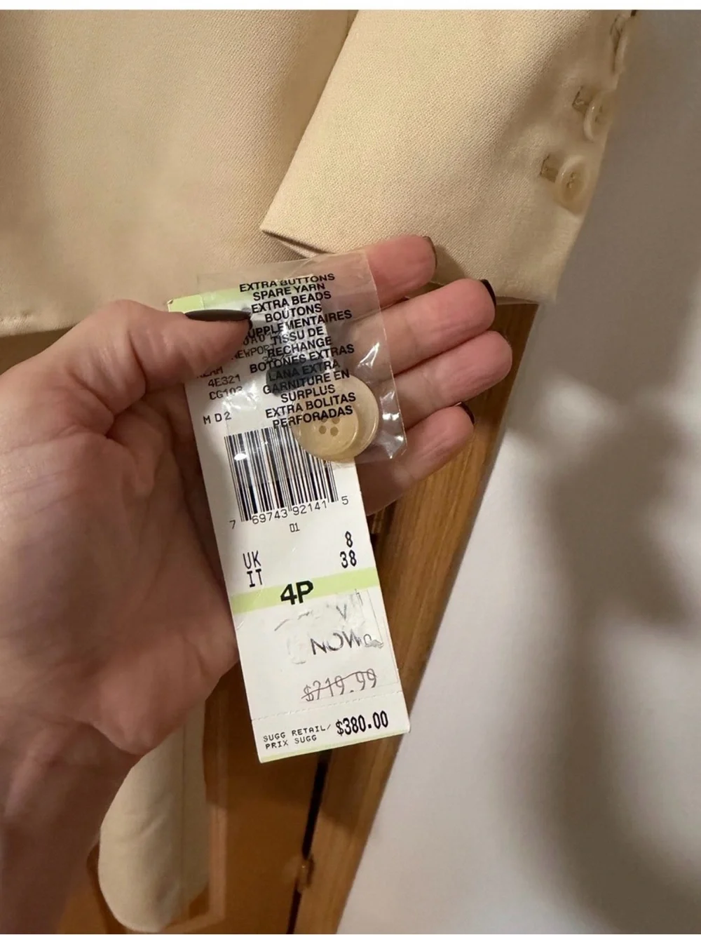 NWT! Anne Klein butter/Ivory Two-Piece Women's Blazer and Pant Suit